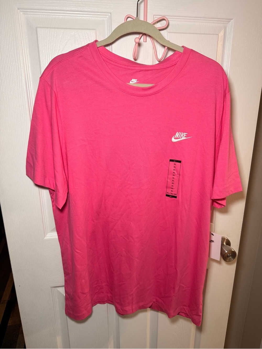 Nike Men’s Bright Pink Short-Sleeve Logo Tee